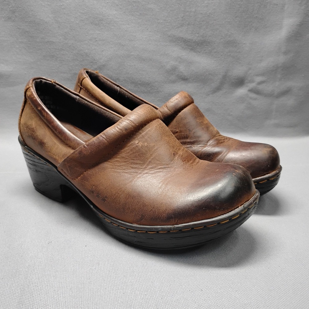 b.o.c. Born Concept Womens Brown Leather Clog Heels 7M